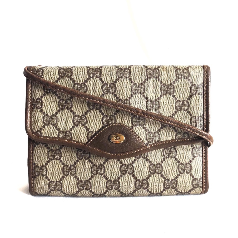 ❌SOLD❌Gucci Vintage GG Supreme Wallet crossbody